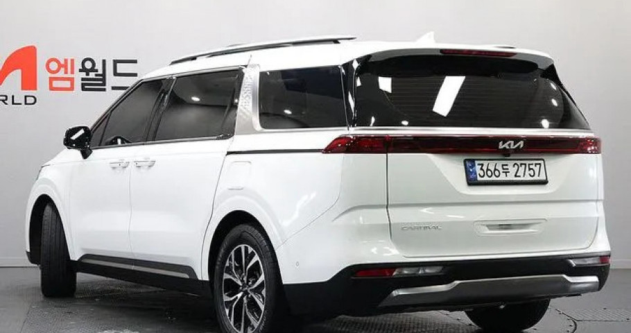 Kia Carnival 
