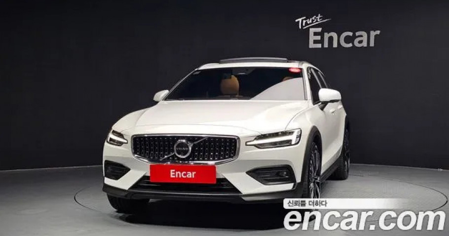 Volvo V60 