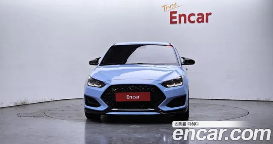 Hyundai Veloster 