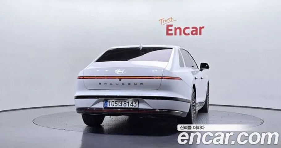 Hyundai Grandeur 