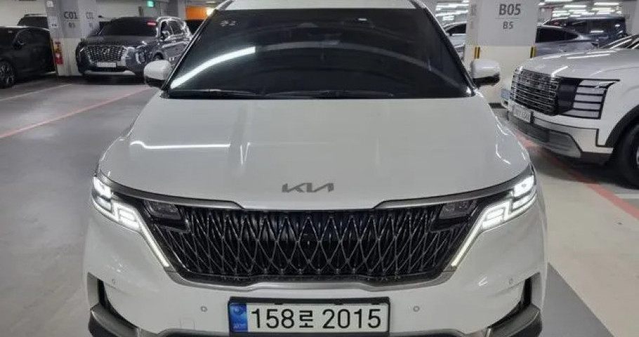 Kia Carnival 