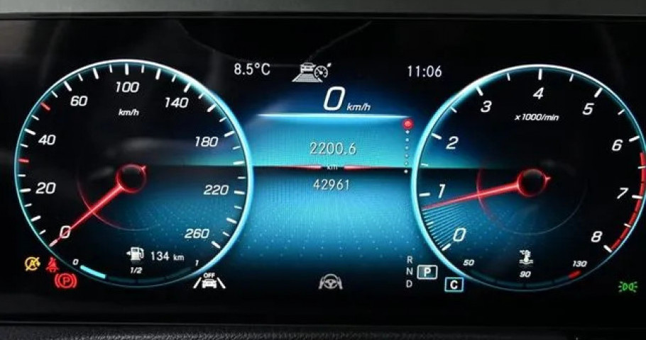 Mercedes-Benz Glb-Class 