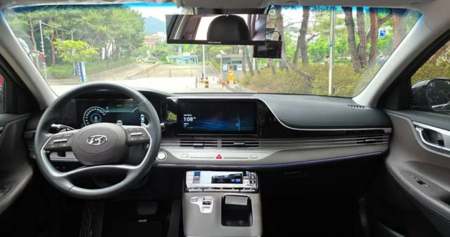 Hyundai Grandeur 