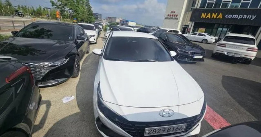 Hyundai Avante (Elantra) 