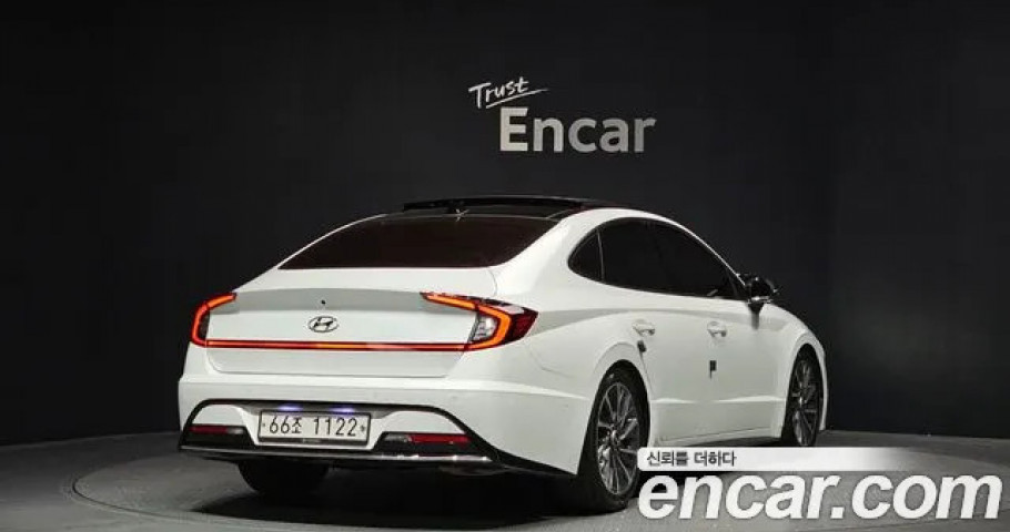 Hyundai Sonata 