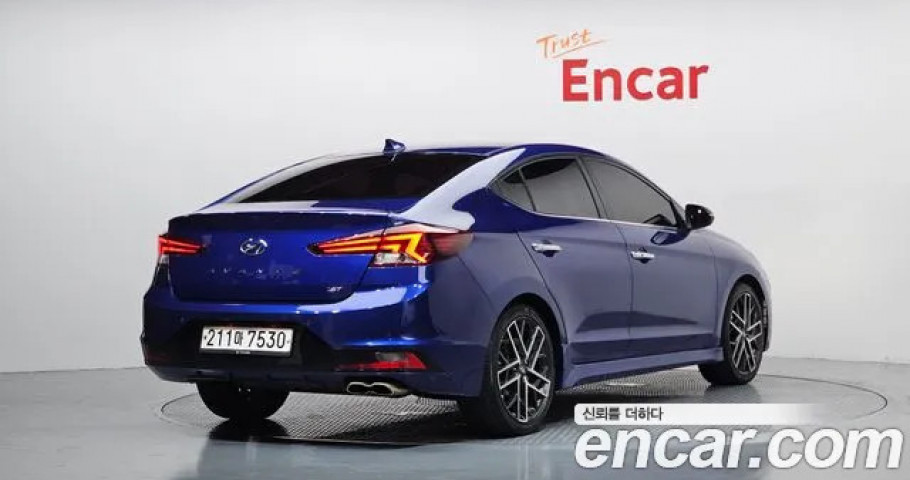 Hyundai Avante (Elantra) 