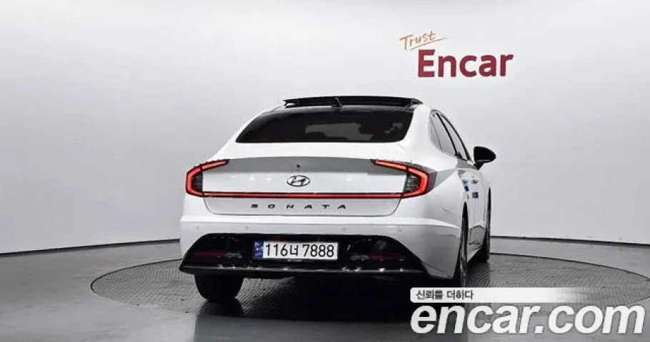 Hyundai Sonata 