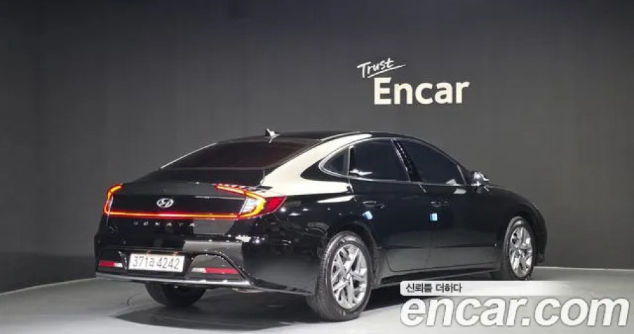 Hyundai Sonata 