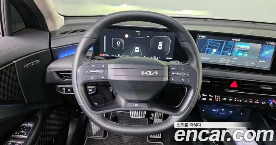 Kia K8 
