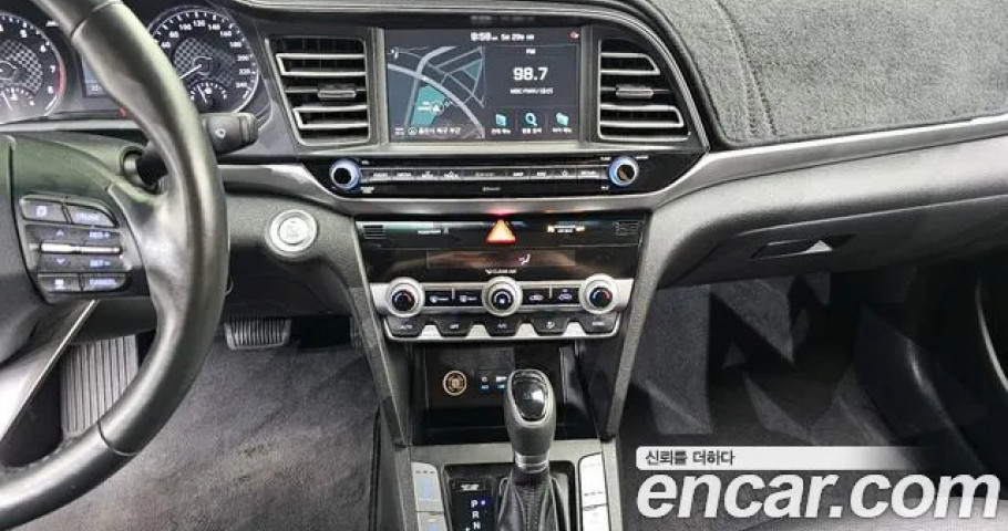 Hyundai Avante (Elantra) 