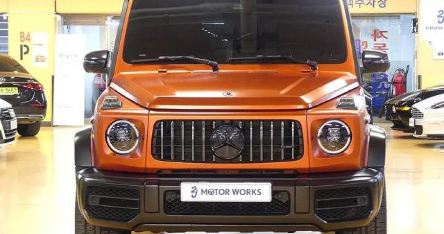 Mercedes-Benz G-Class 
