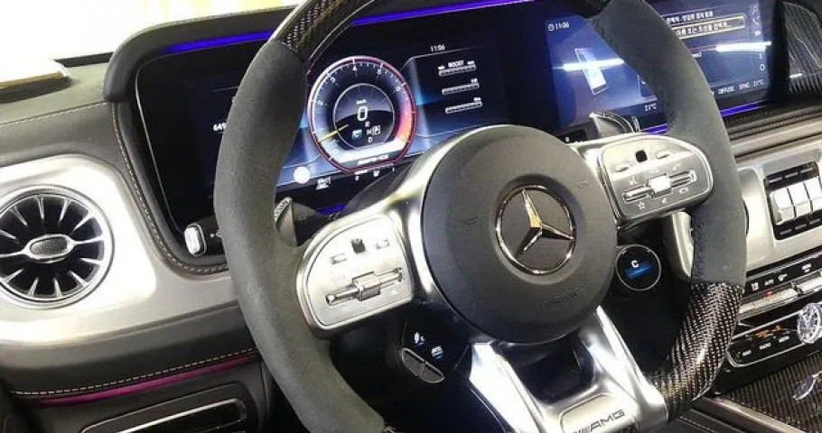 Mercedes-Benz G-Class 