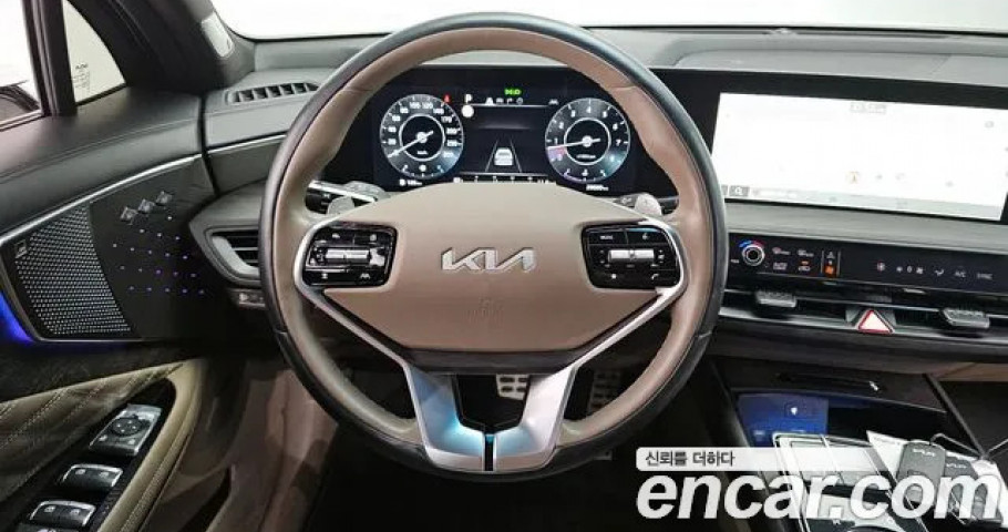 Kia K8 