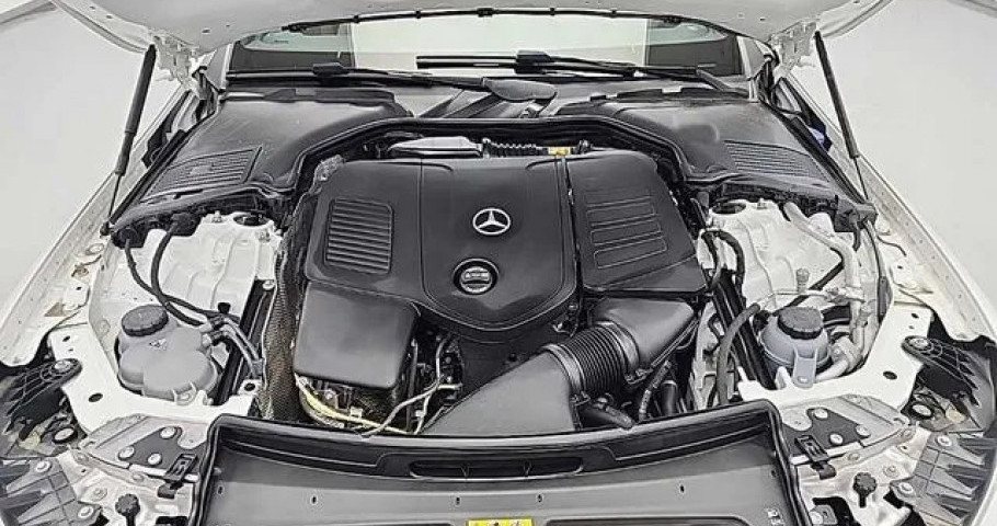 Mercedes-Benz Cle-Class 