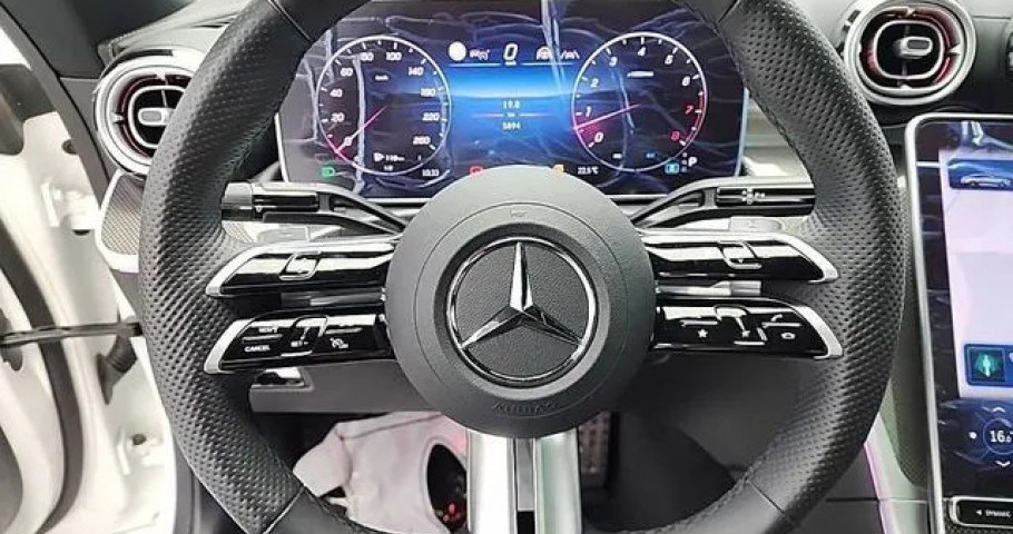 Mercedes-Benz Cle-Class 