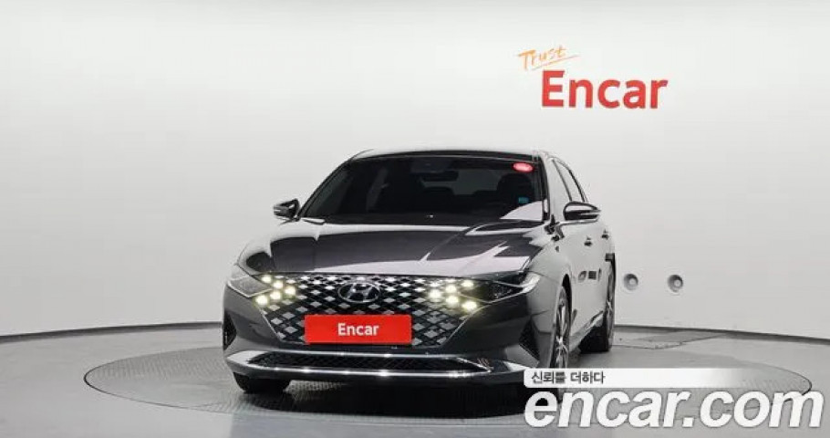 Hyundai Grandeur 