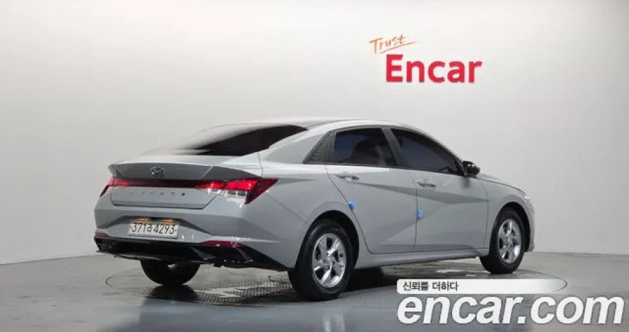 Hyundai Avante (Elantra) 
