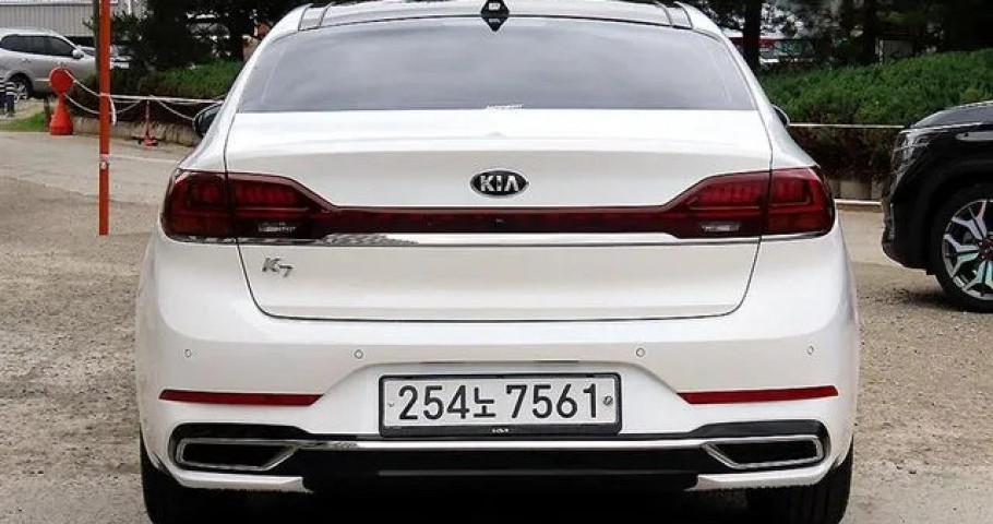 Kia K7 