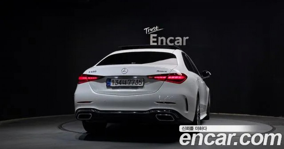 Mercedes-Benz C-Class 