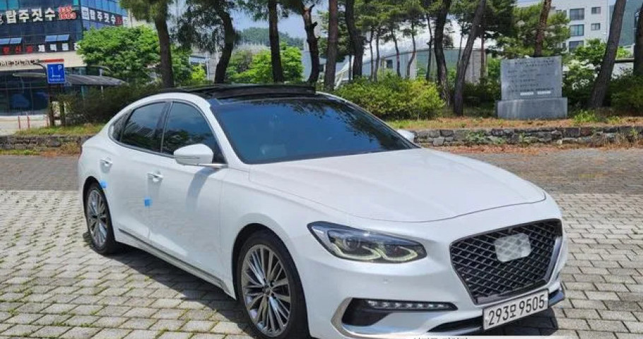 Hyundai Grandeur 