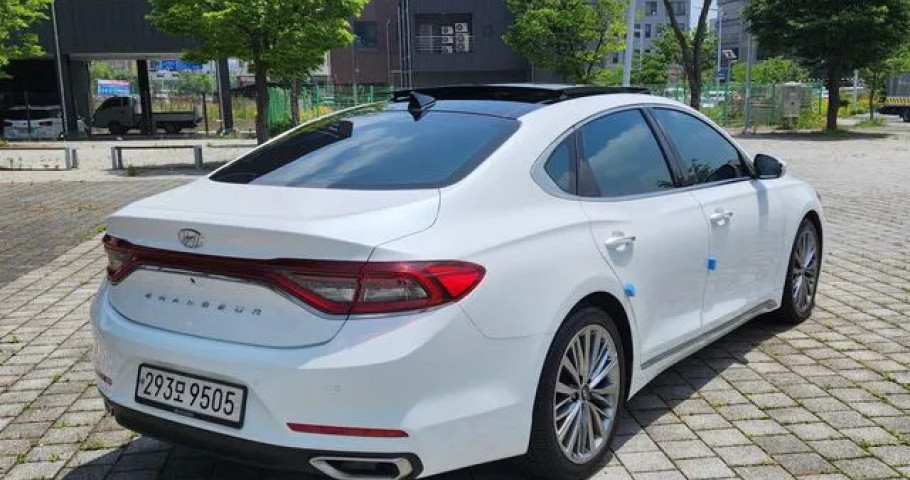 Hyundai Grandeur 