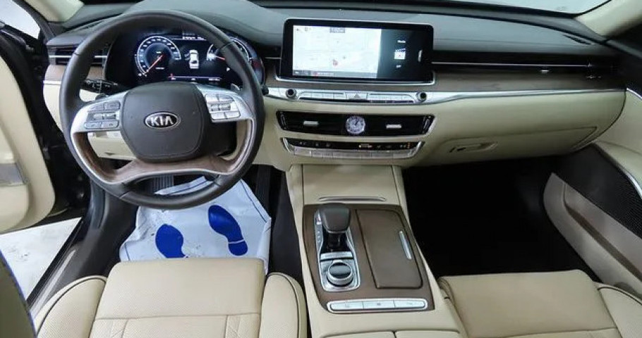 Kia K9 