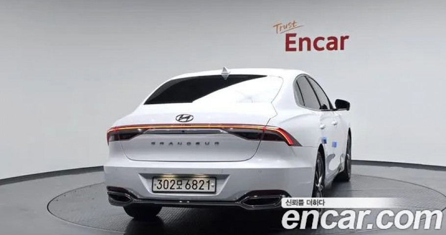 Hyundai Grandeur 