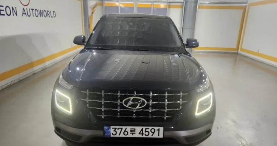 Hyundai Venue 