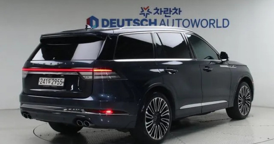 Lincoln Aviator 