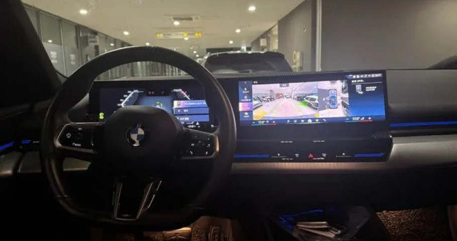 Bmw 5-Series 