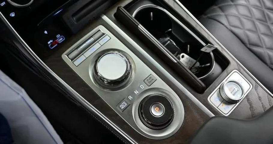 Genesis Gv80 