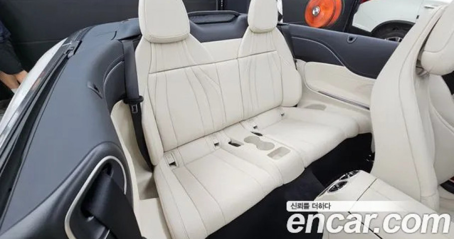 Mercedes-Benz Cle-Class 