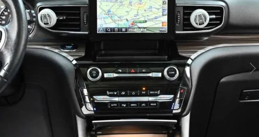 Ford Explorer 