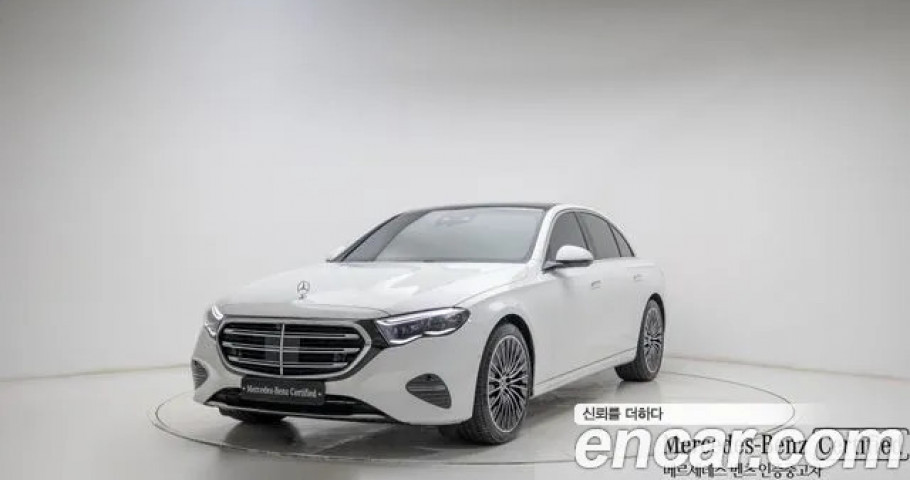 Mercedes-Benz E-Class 