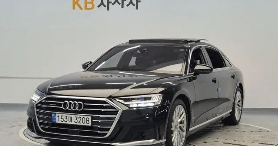 Audi A8 