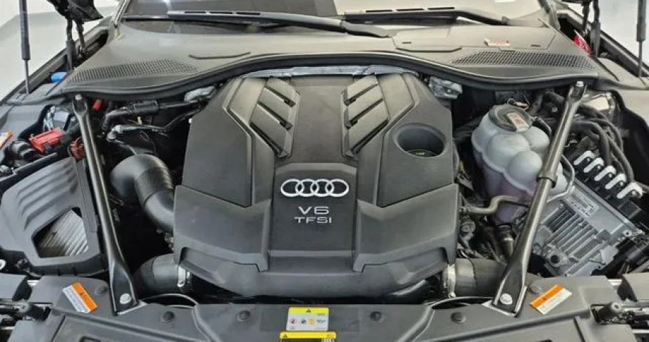 Audi A8 