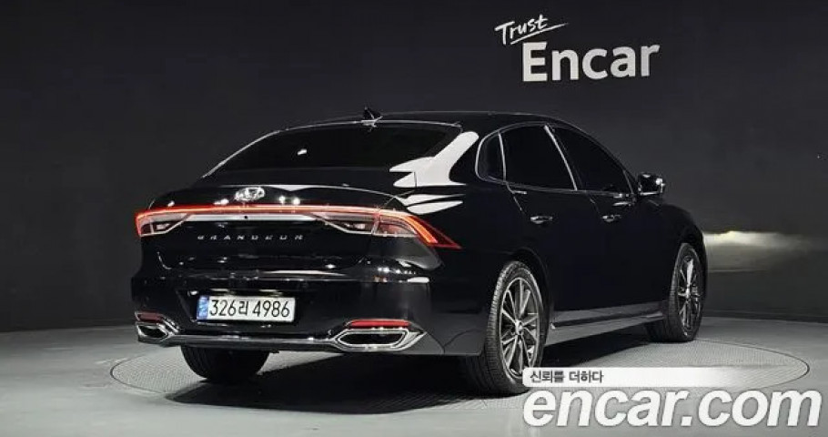 Hyundai Grandeur 