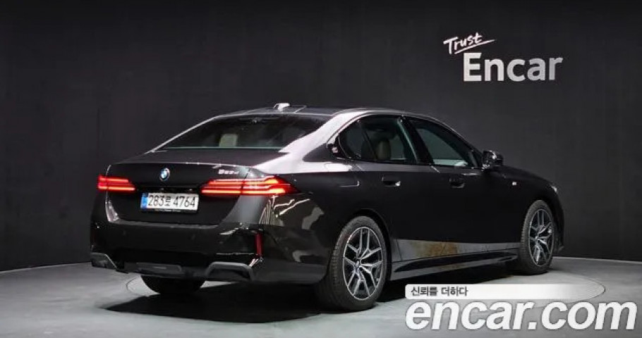 Bmw 5-Series 
