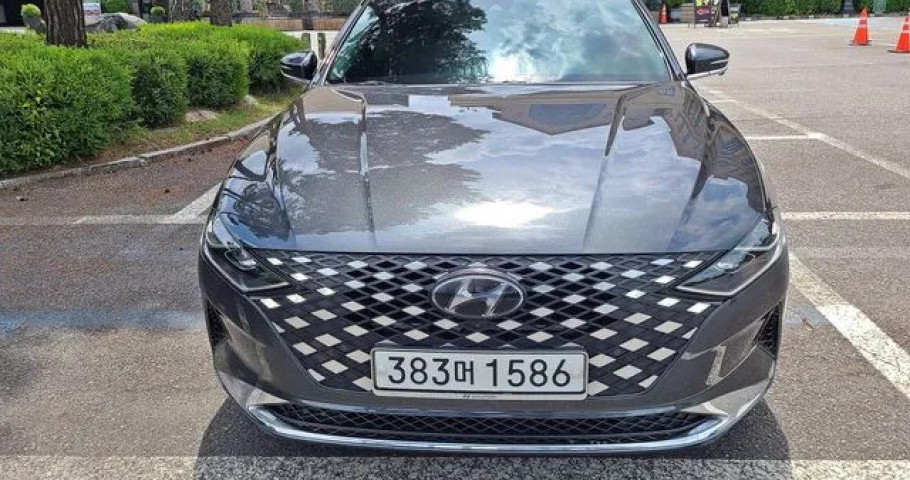 Hyundai Grandeur 