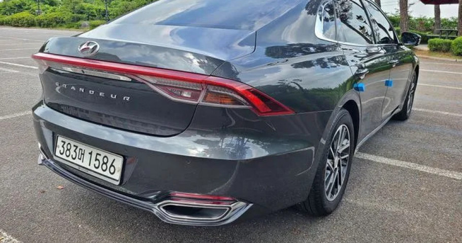 Hyundai Grandeur 