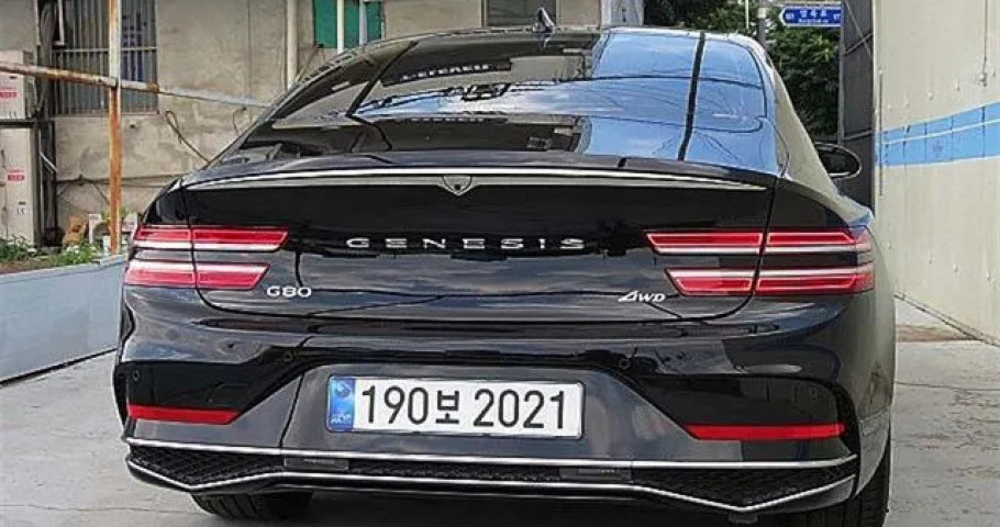 Genesis G80 