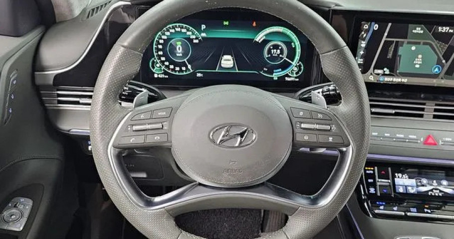 Hyundai Grandeur 