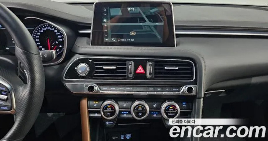 Genesis G70 