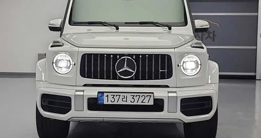 Mercedes-Benz G-Class 