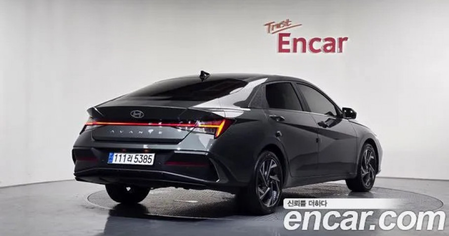 Hyundai Avante (Elantra) 