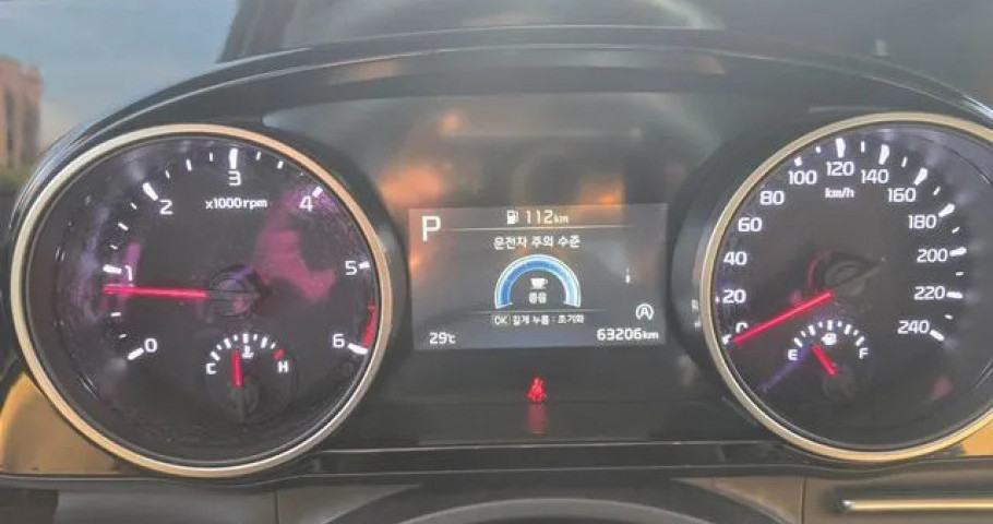 Kia Carnival 