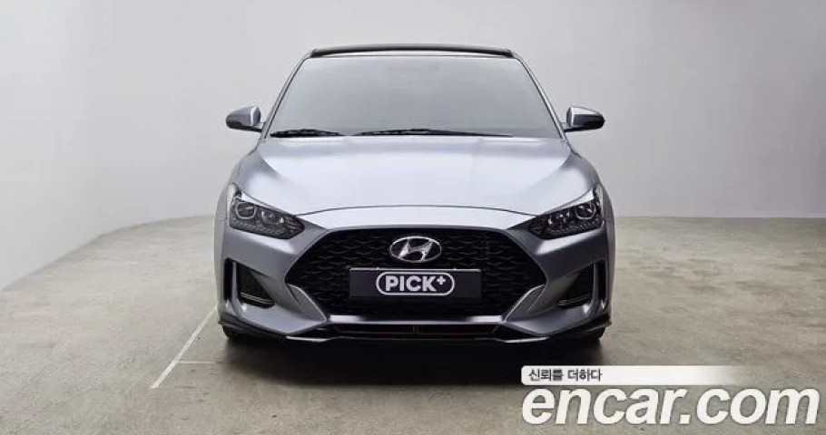 Hyundai Veloster 