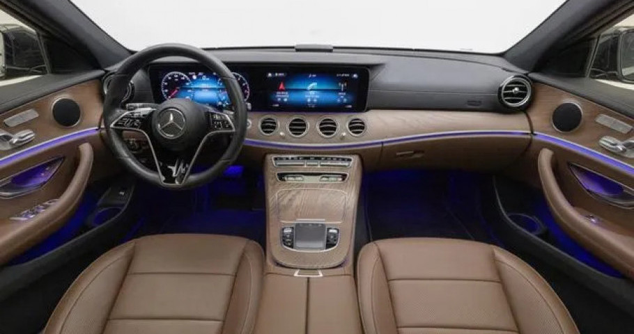 Mercedes-Benz E-Class 