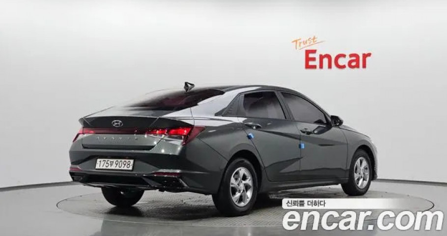 Hyundai Avante (Elantra) 