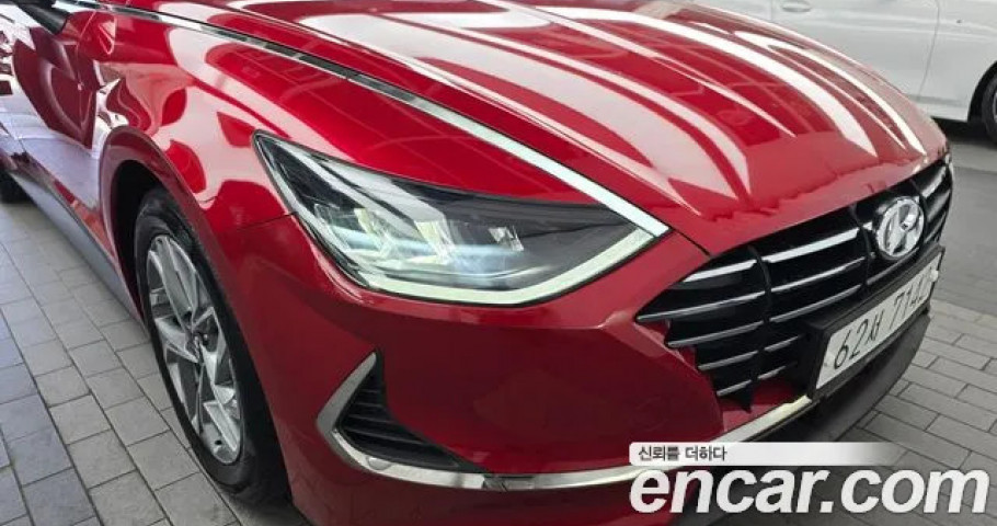 Hyundai Sonata 